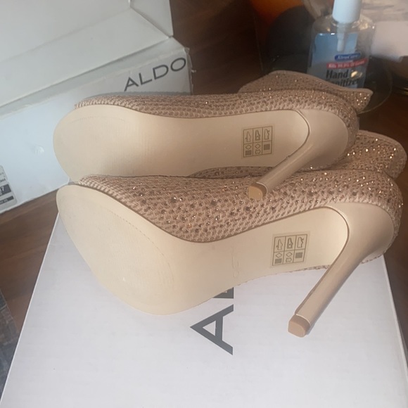 Peep toe rhinestone bootie - Picture 4 of 4